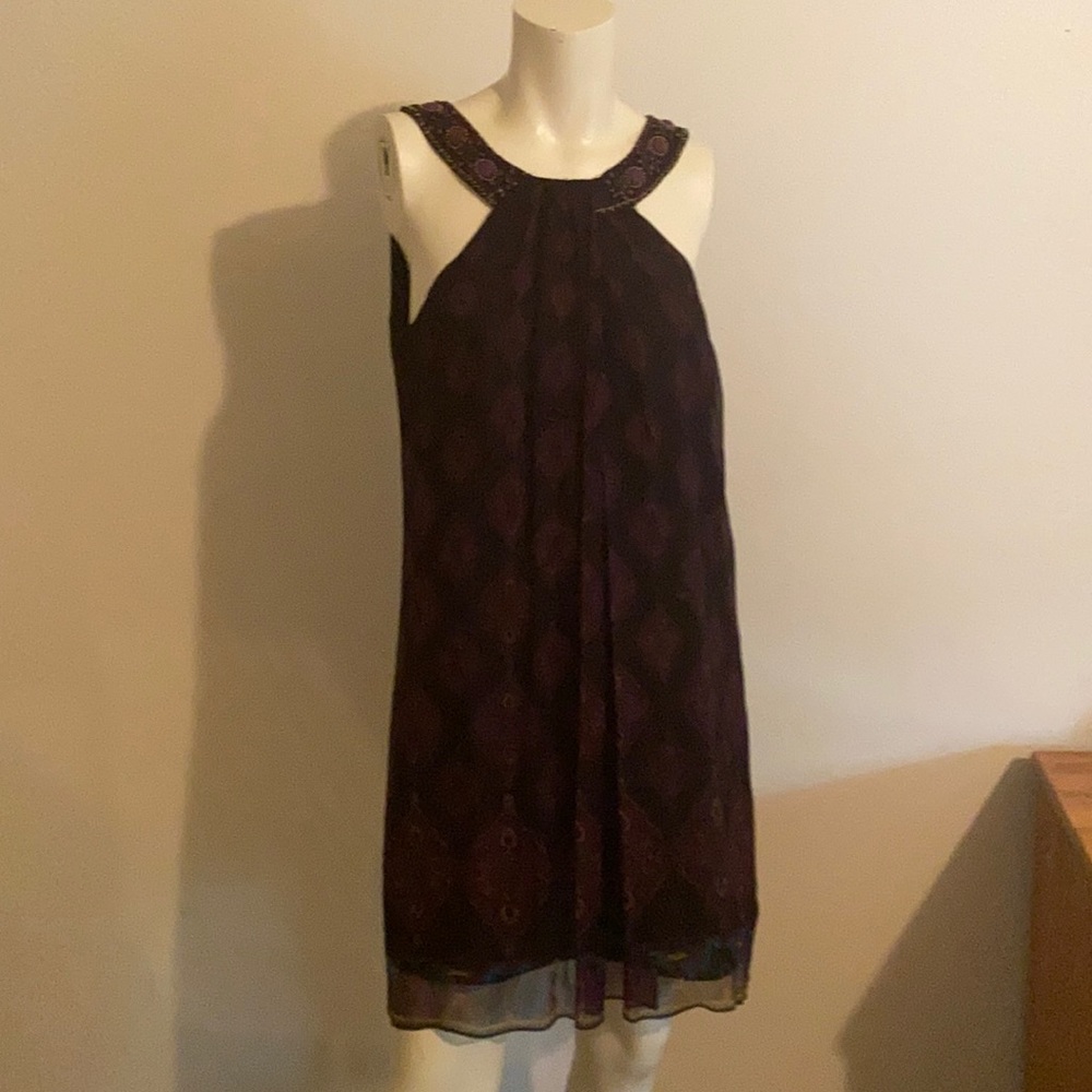 Ladies sleeveless dress